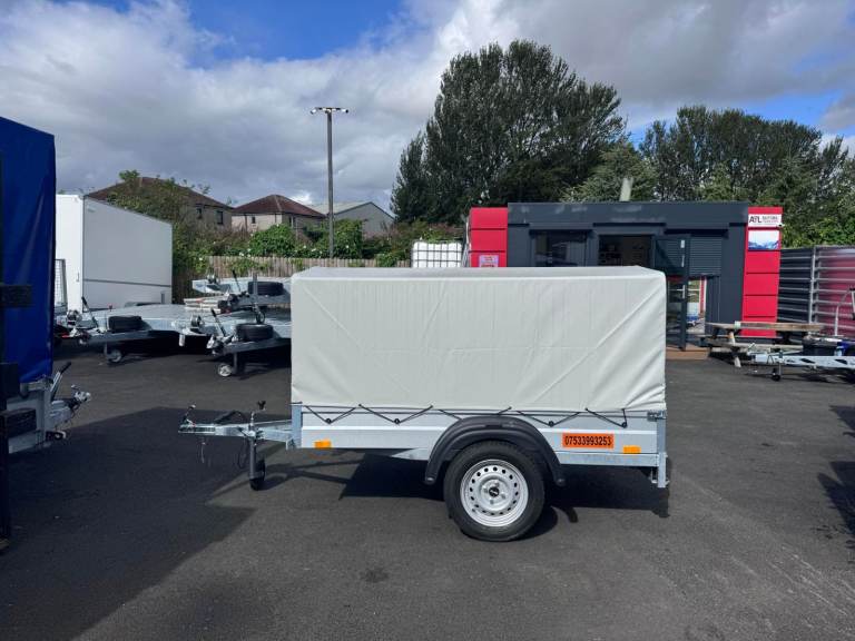 BRAND NEW 6FT X 4FT SINGLE AXLE CAMPING TRAILER WITH FRAME AND COVER 750KG