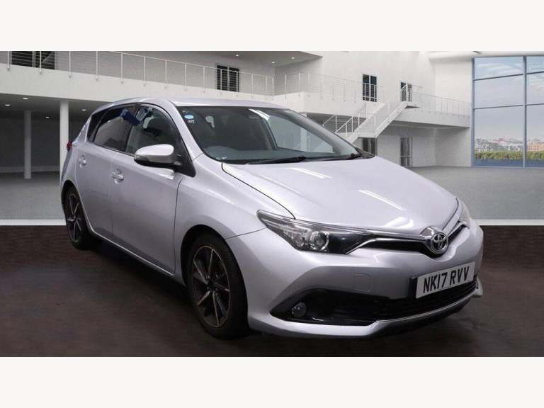 2017 Toyota Auris 1.6 D-4D Design TSS 5dr HATCHBACK DIESEL Manual