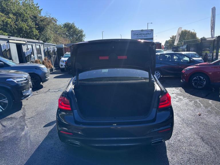 2019 BMW 5 Series 3.0 530d SE Auto xDrive Euro 6 (s/s) 4dr SALOON Diesel Automatic