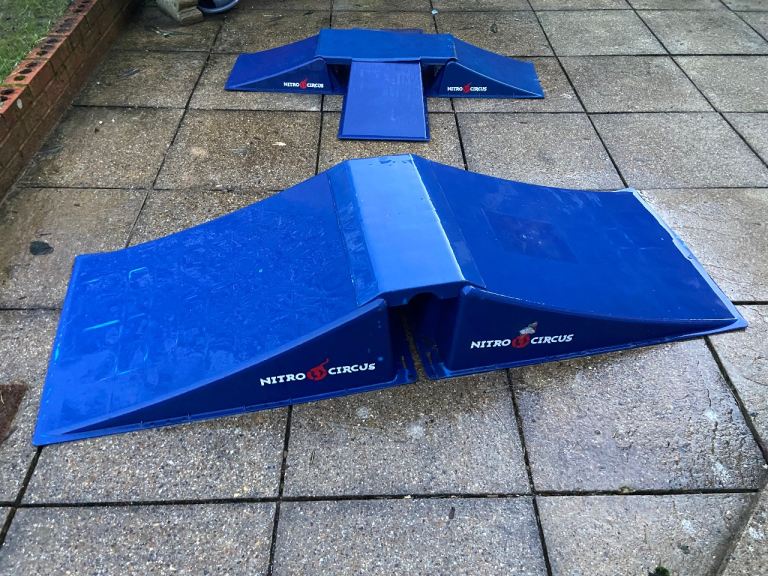 The Nitro Circus large Air Box Ramp Set 
