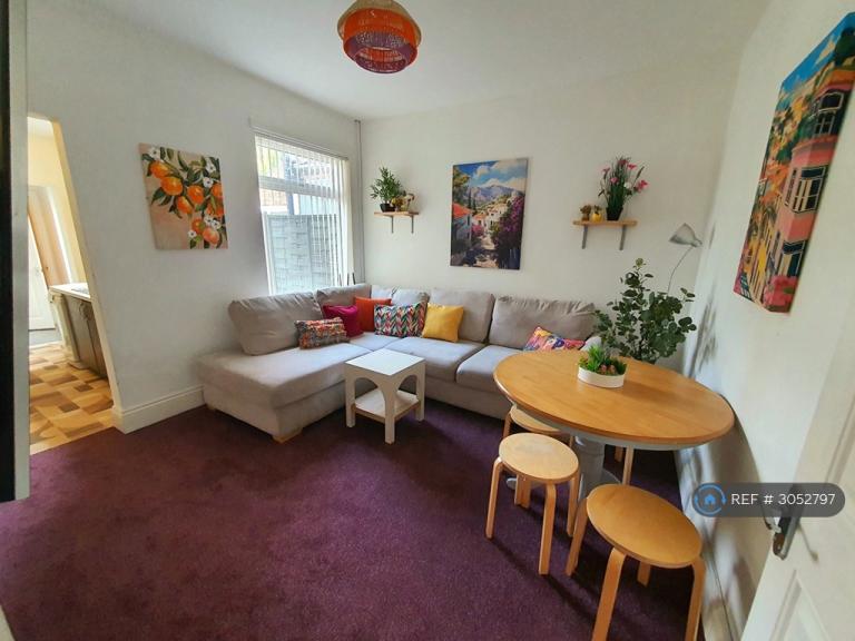 1 bedroom in Walgrave Street, Hull, HU5 (#3052797)