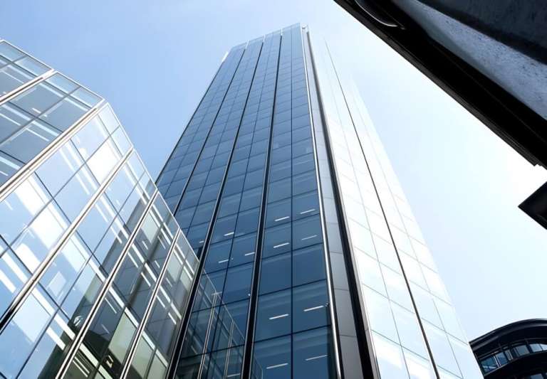 *Bank* Private Serviced Offices: Units from 3 to 50 desks for rent EC2