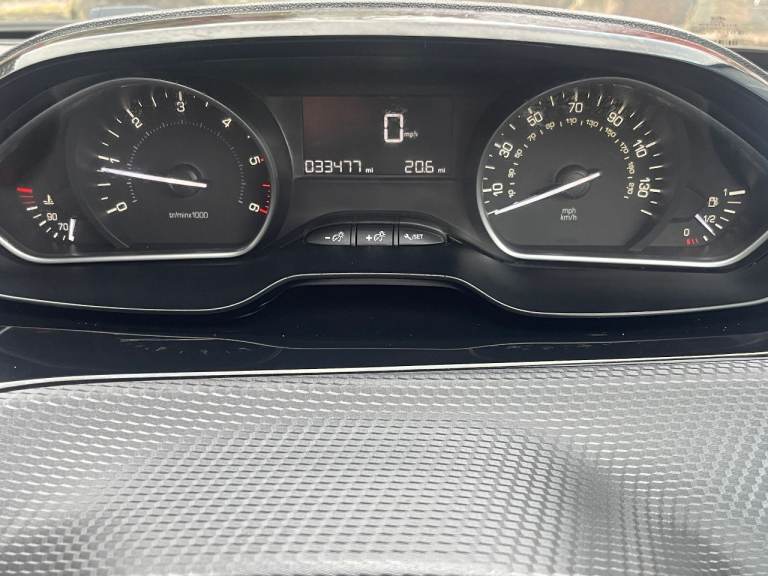 Peugeot 208 Active Blue Hdi 1560cc Diesel Hatchback 2016