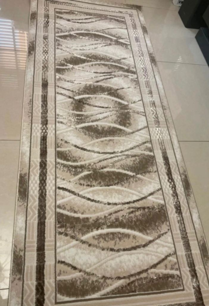 Brand new Milan rugs runner hallway corridor size 200×80cm beige/brown