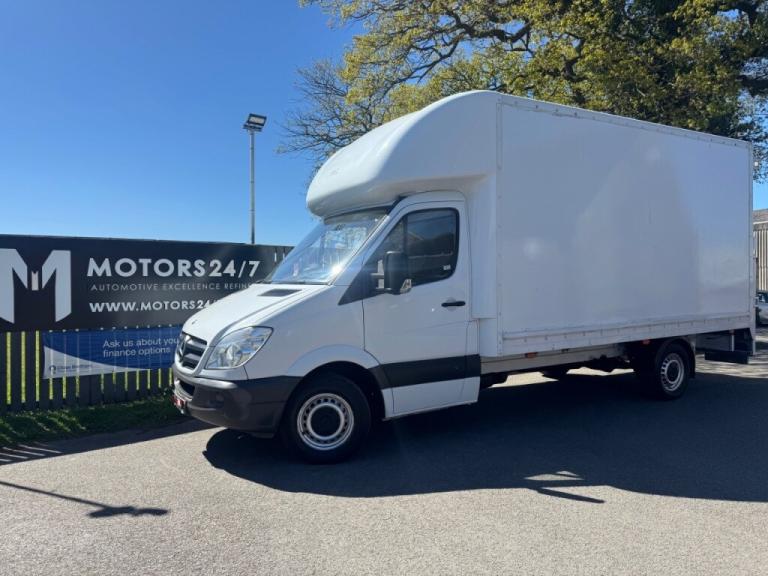  Mercedes-Benz Sprinter SPRINTER 2.1 313 CDI 3.5t CHASSIS CAB+LUTON Diesel