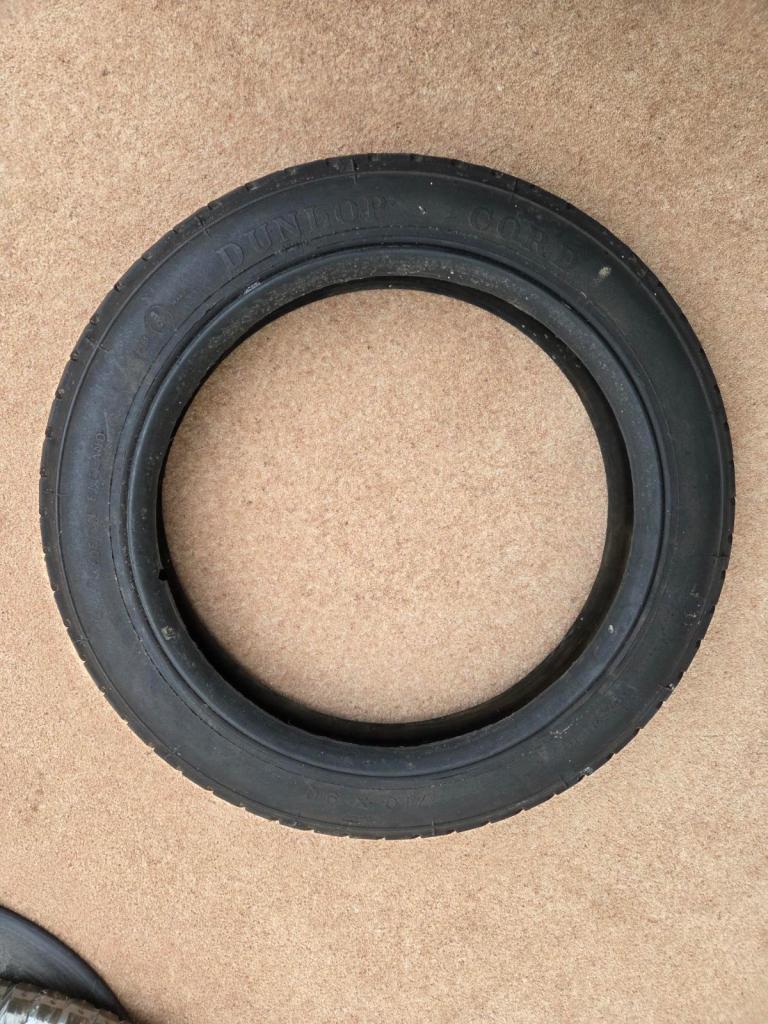 Veteran Car Tyre Dunlop Cord 710x90