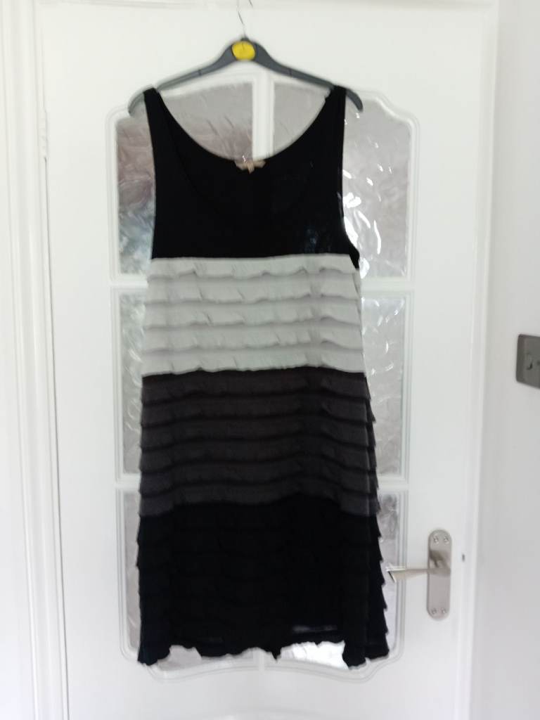 A Size 16 M&Co dress