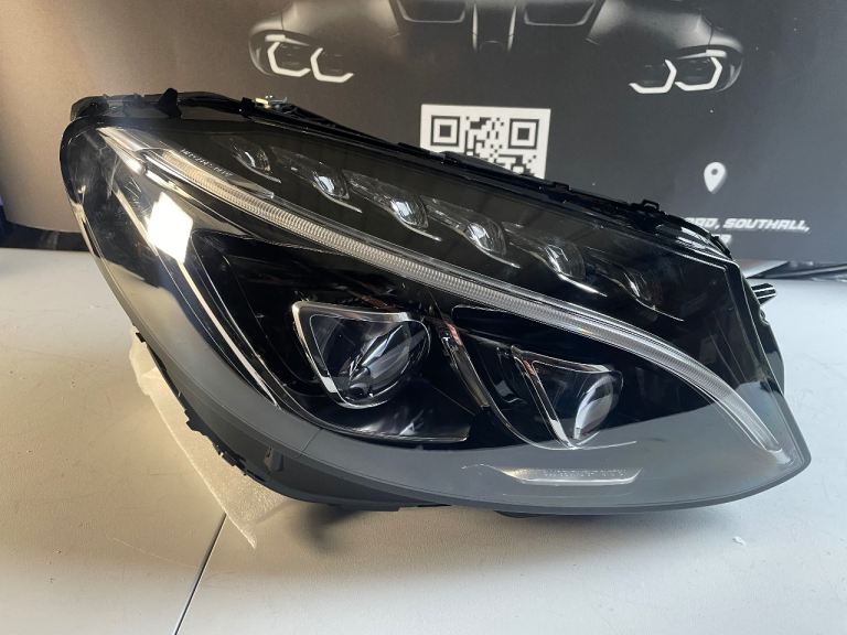MERCEDES C CLASS W205 LED INTELLIGENT LIGHT SYSTEM DRIVER SIDE HEADLIGHT 2014-2018