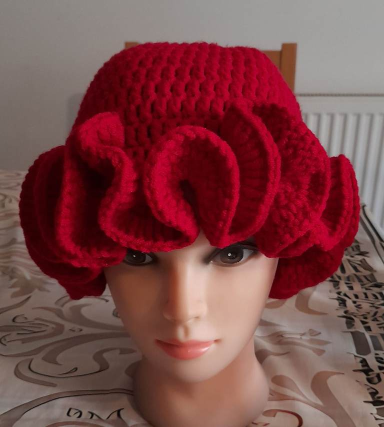 Beanie, bucket  and ruffle hats