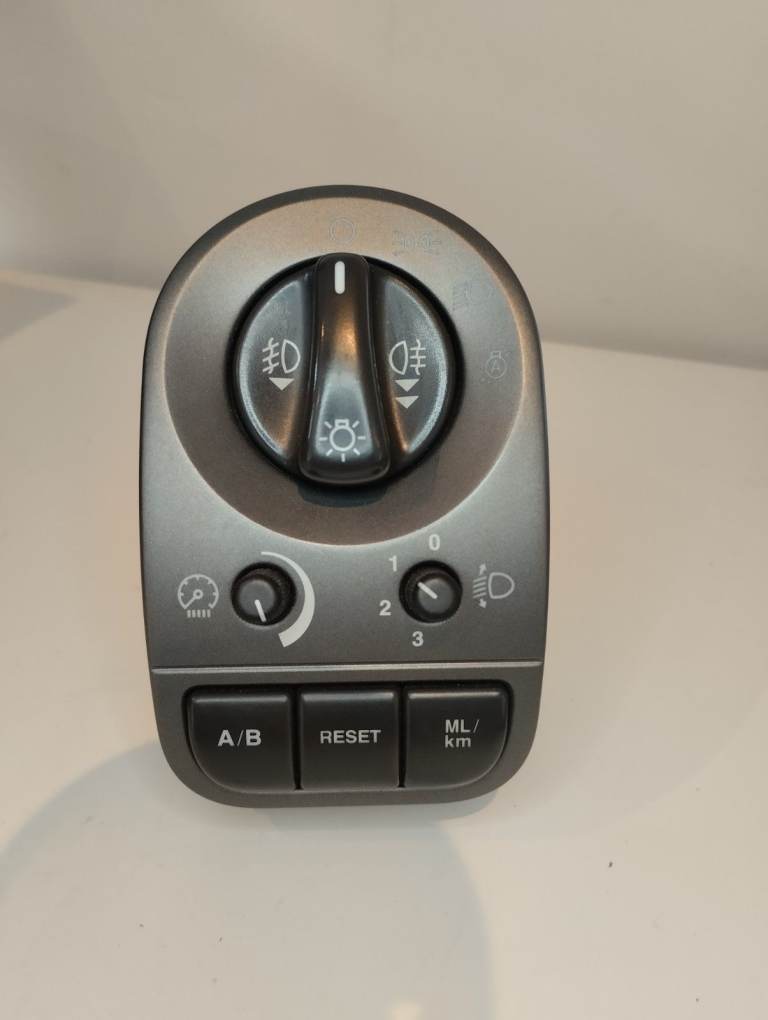 Jaguar X Type 2004 Headlight  Fog light Adjustment Switches 4X43-11654-EB