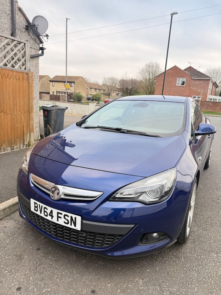 Vauxhall, ASTRA GTC, SRi, Hatchback, 2014, Manual, 1364 (cc), 3 doors