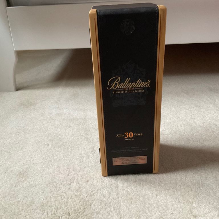 Ballantine’s scotch whisky empty collectible  box
