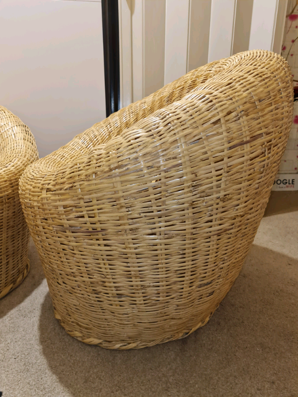  Rattan/wicker chairs 2 LEFT