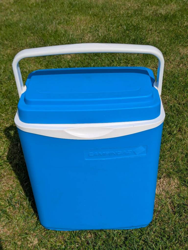 Camping Gaz cool box 28l