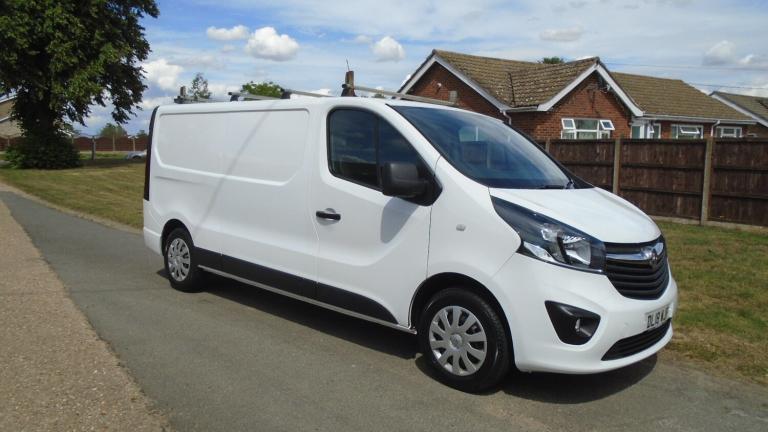 2018 Vauxhall Vivaro 2900 1.6CDTI 120PS Sportive L2 H1 Van PANEL VAN Diesel Manual