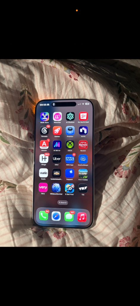 iPhone 17 Pro Max – Silver, As Good As New