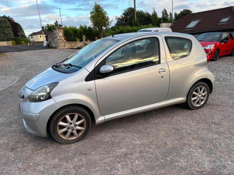 Toyota, AYGO, Hatchback, 2009, Manual, 998 (cc), 3 doors