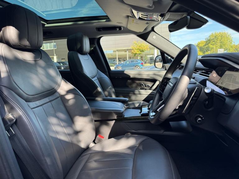 2024 Land Rover Range Rover Sport 3.0 D300 MHEV Dynamic SE SUV 5dr Diesel Auto 4WD Euro 6 (s/s) (...