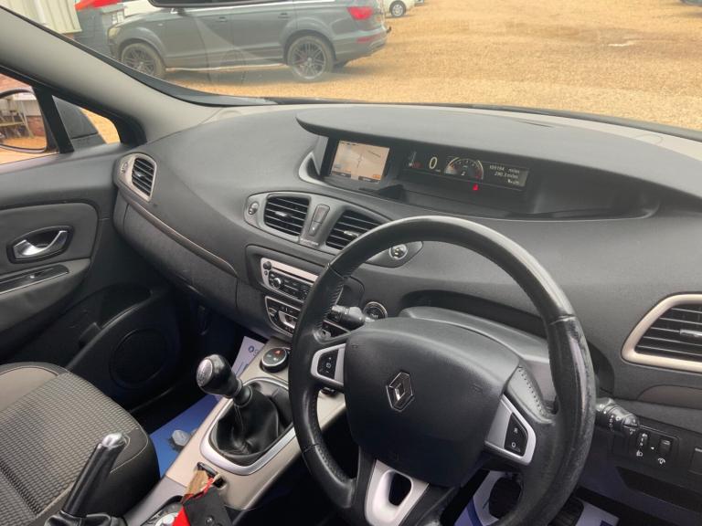 2013 Renault Scenic Xmod 1.5 dCi Dynamique TomTom Energy 5dr [Start Stop] MPV Diesel Manual