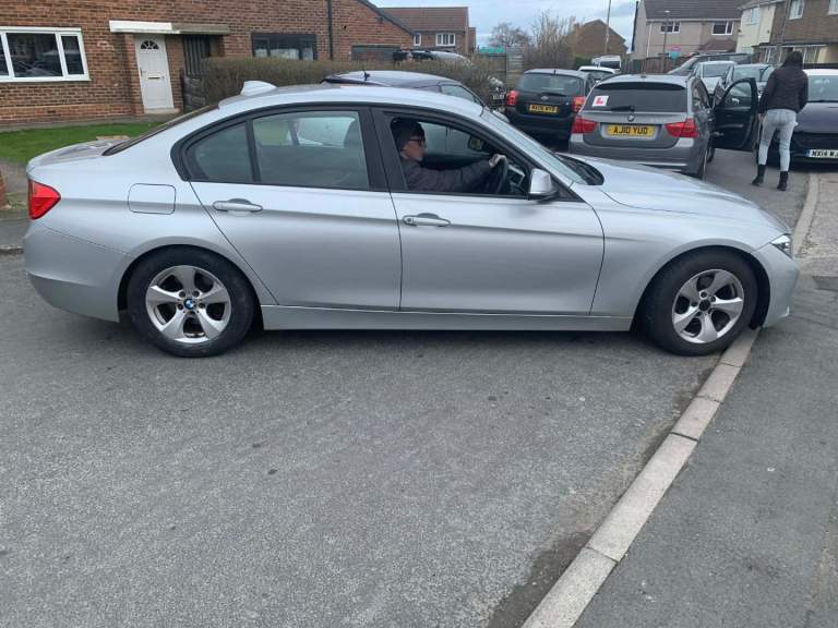 BMW, 3 SERIES, Saloon, 2013, Manual, 1995 (cc), 4 doors