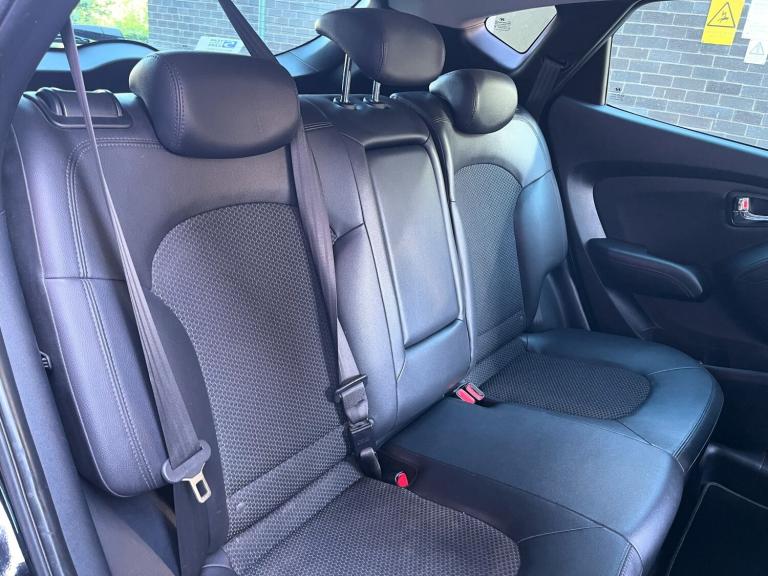 HYUNDAI IX35 1.7 CRDi Premium 2012
