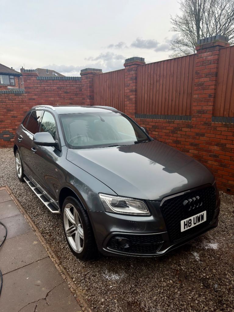 Audi q5 S line Plus Quattro automatic 2.0 tdi s tronic 
