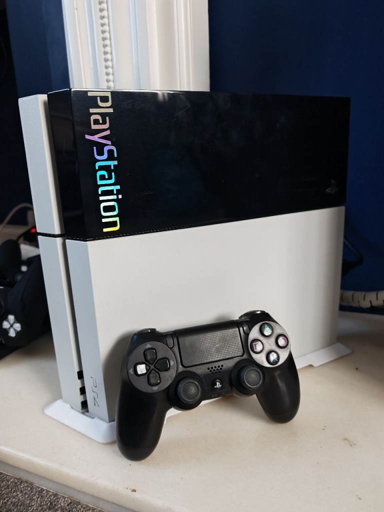 Playstation 4. 5tb. Low firmware. Please read!