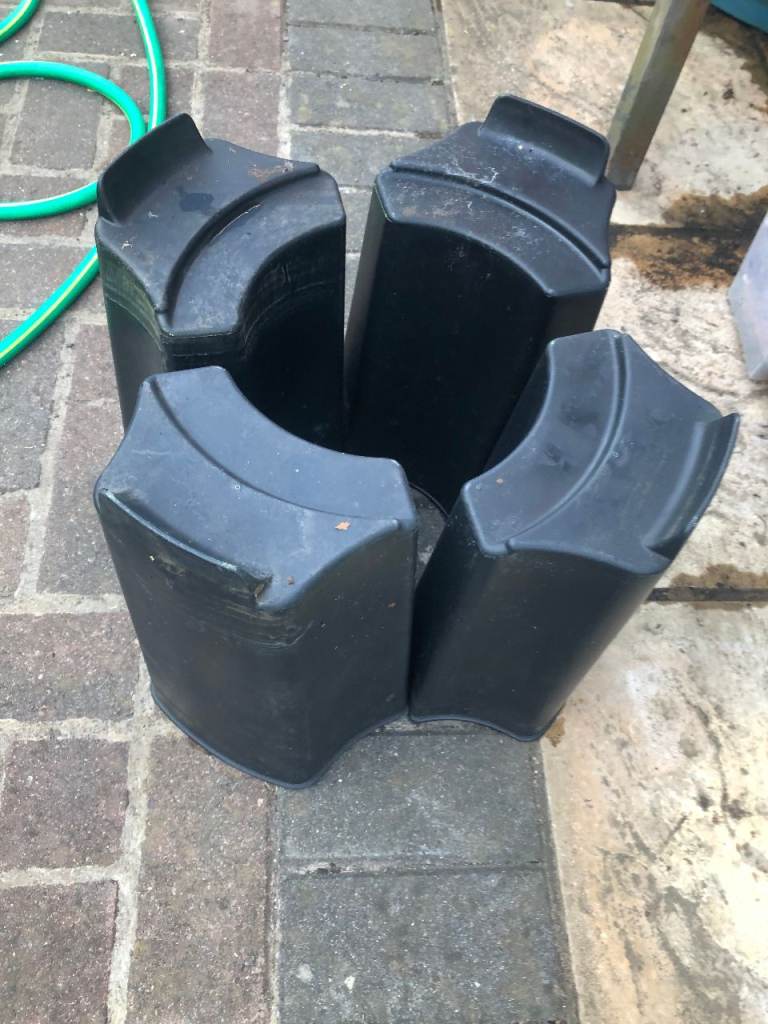 Waterbutt stand for small water butt 