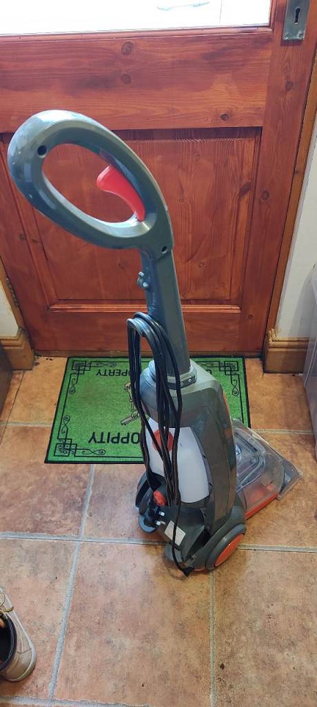Vax Rapide spring clean carpet cleaner