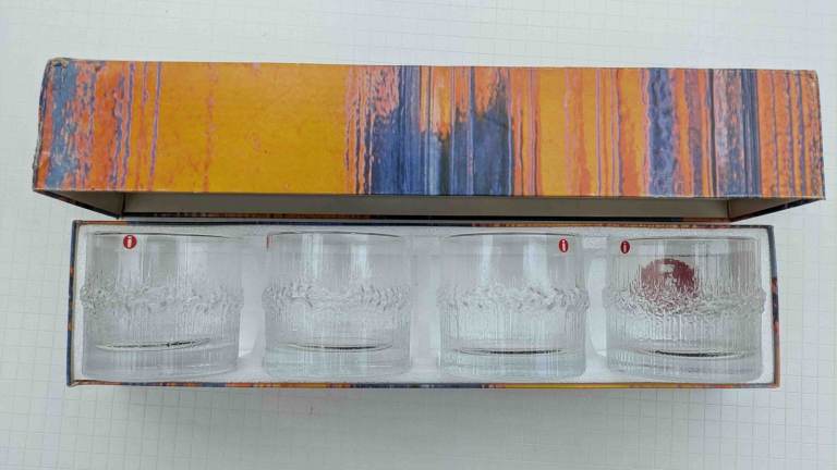 Set of 4 x Vintage Tapio Wirkkala Littala Niva glasses, Finland, in original box