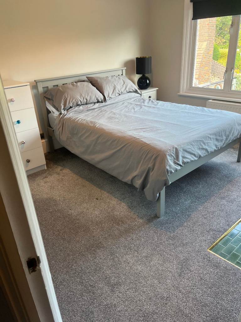 Double room to let
