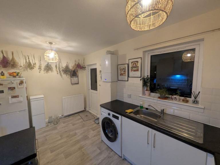 Two bed detached House Haddington