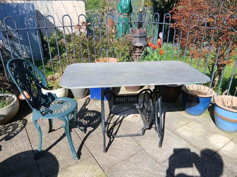 Leeds 15. Cast iron sewing machine stand/table. Suit garden/conservatory etc