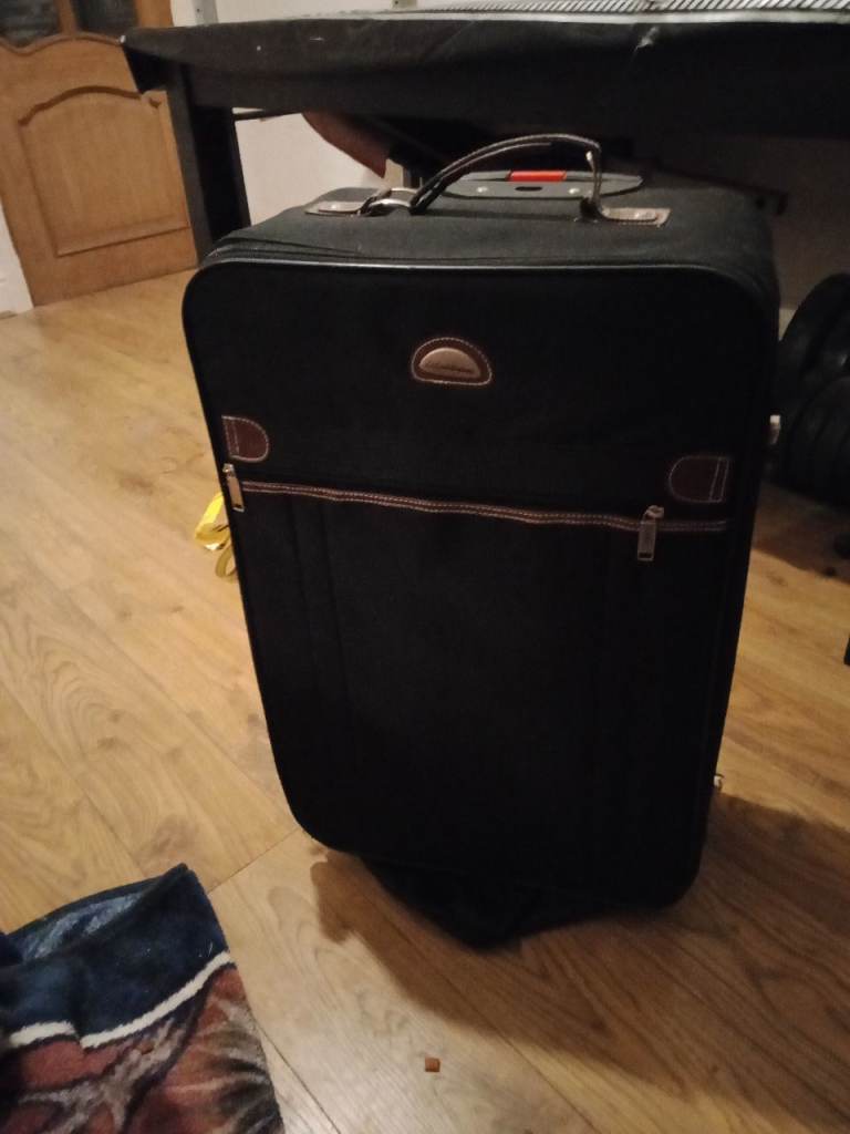 L lambestazzi suitcase 
