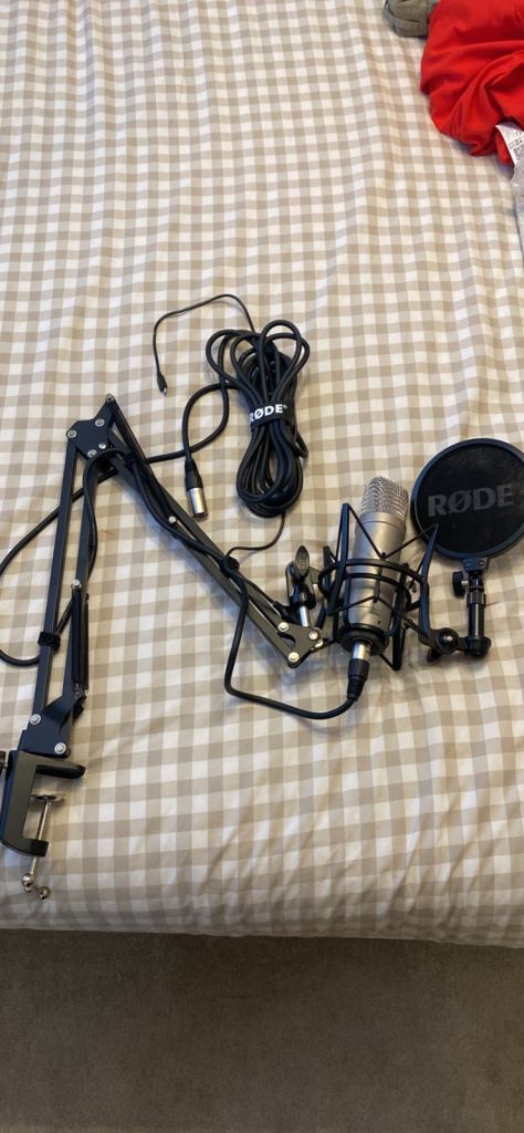 Rode NT1-A Microphone with Shock Mount, Pop Filter, and Boom Arm