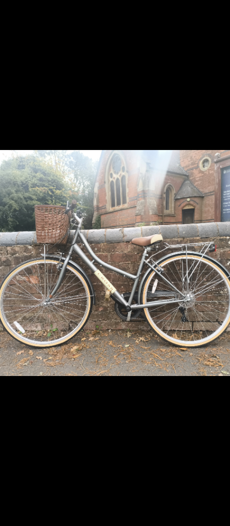 Ladies cross lady Beth bike 