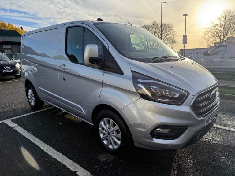 Ford Transit Custom  2.0L 300 EcoBlue Limited Panel Van 5dr Diesel Manual L1H1 Euro 6 (130 ps)