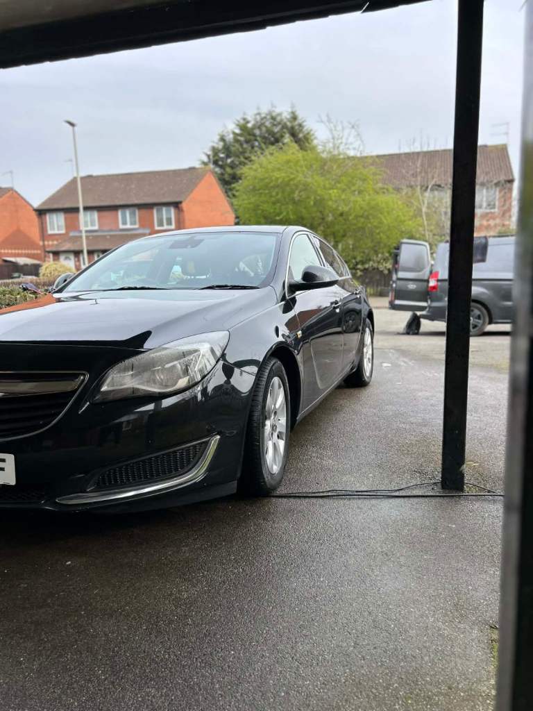 Vauxhall insignia 