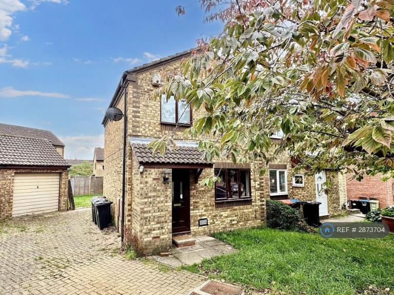 3 bedroom house in Goodwood, Milton Keynes, MK8 (3 bed) (#2873704)