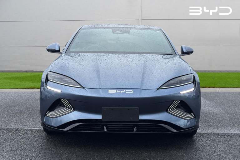 2025 BYD Seal 82.5kWh Excellence Auto AWD 4dr Saloon Automatic