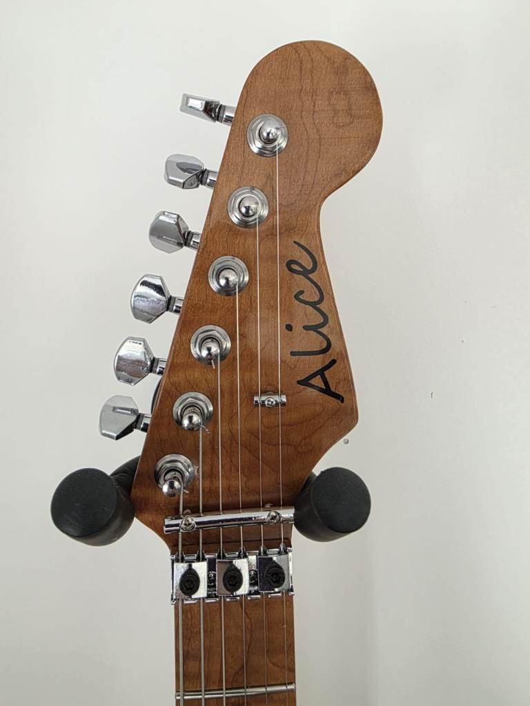 Floyd Rose Stratocaster  (Alice)   (Free Delivery)