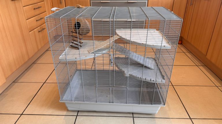 Large rat/hamster cage for sale 