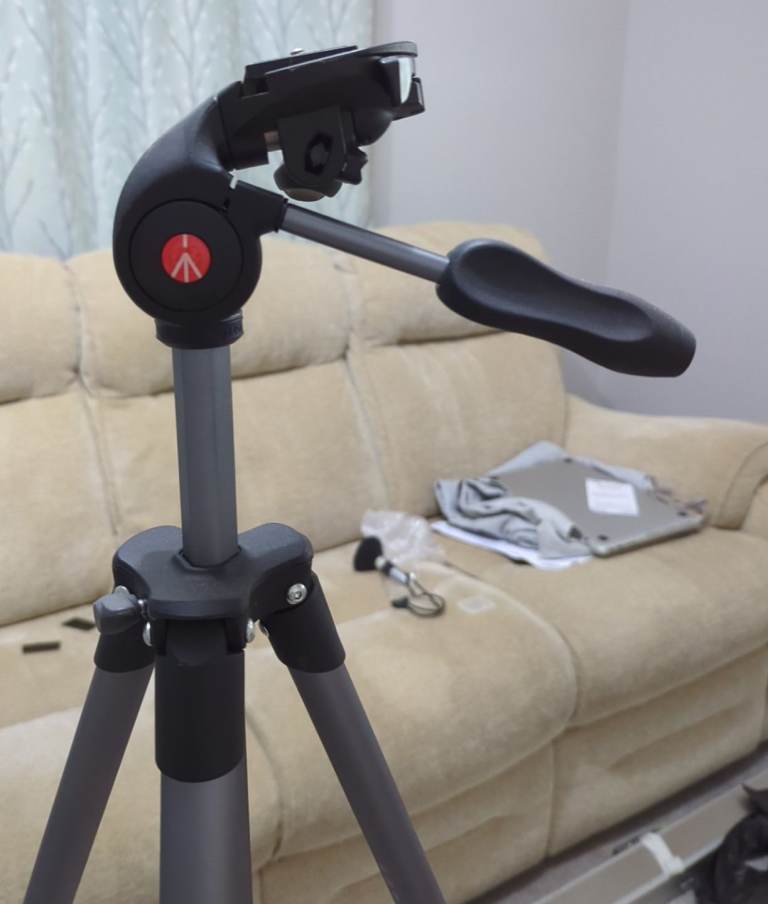 Manfrotto tripod 