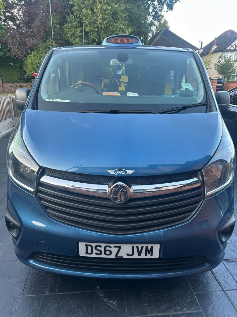Vauxhall, VIVARO, MPV, 2018, Manual, 1598 (cc), 5 doors