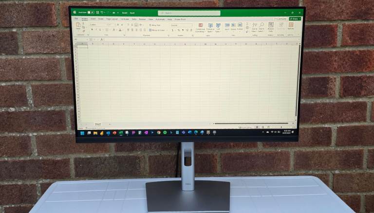 Dell P2425H 24 inch 100hz Full HD IPS LED Monitor Borderless Height Adjustment Pivot