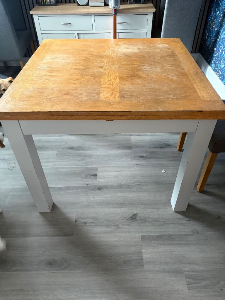 Extendable dining table , £75.00 for Sale in Swansea | Gumtree