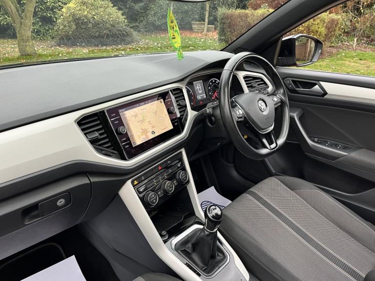 VOLKSWAGEN T-ROC 1.0 TSI Design 2020