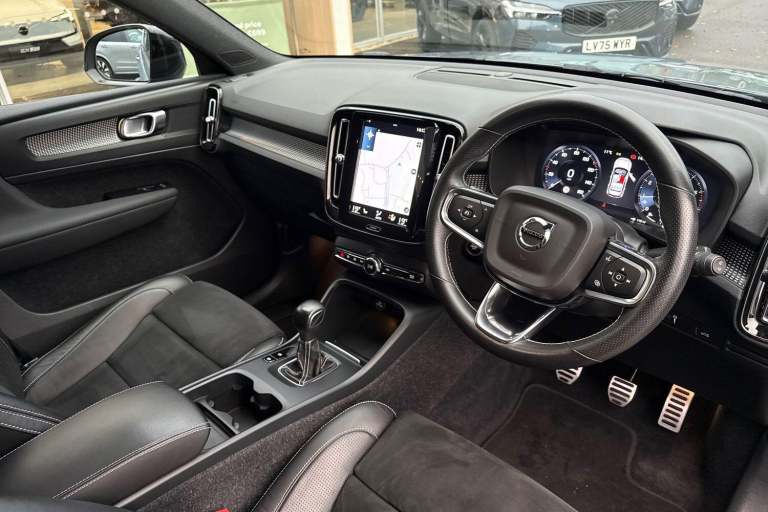 2020 Volvo XC40 1.5 T3 [163] R DESIGN 5dr ESTATE PETROL Manual