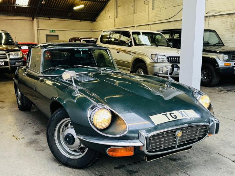  Jaguar E-Type Manual