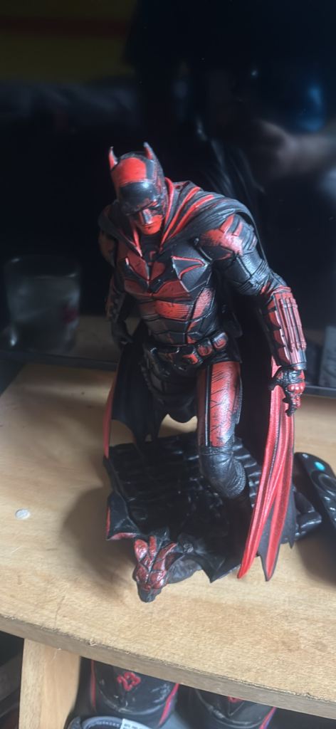 The Batman Mc Farlane Toys 2022 Gold Label Exclusive Statue On Base